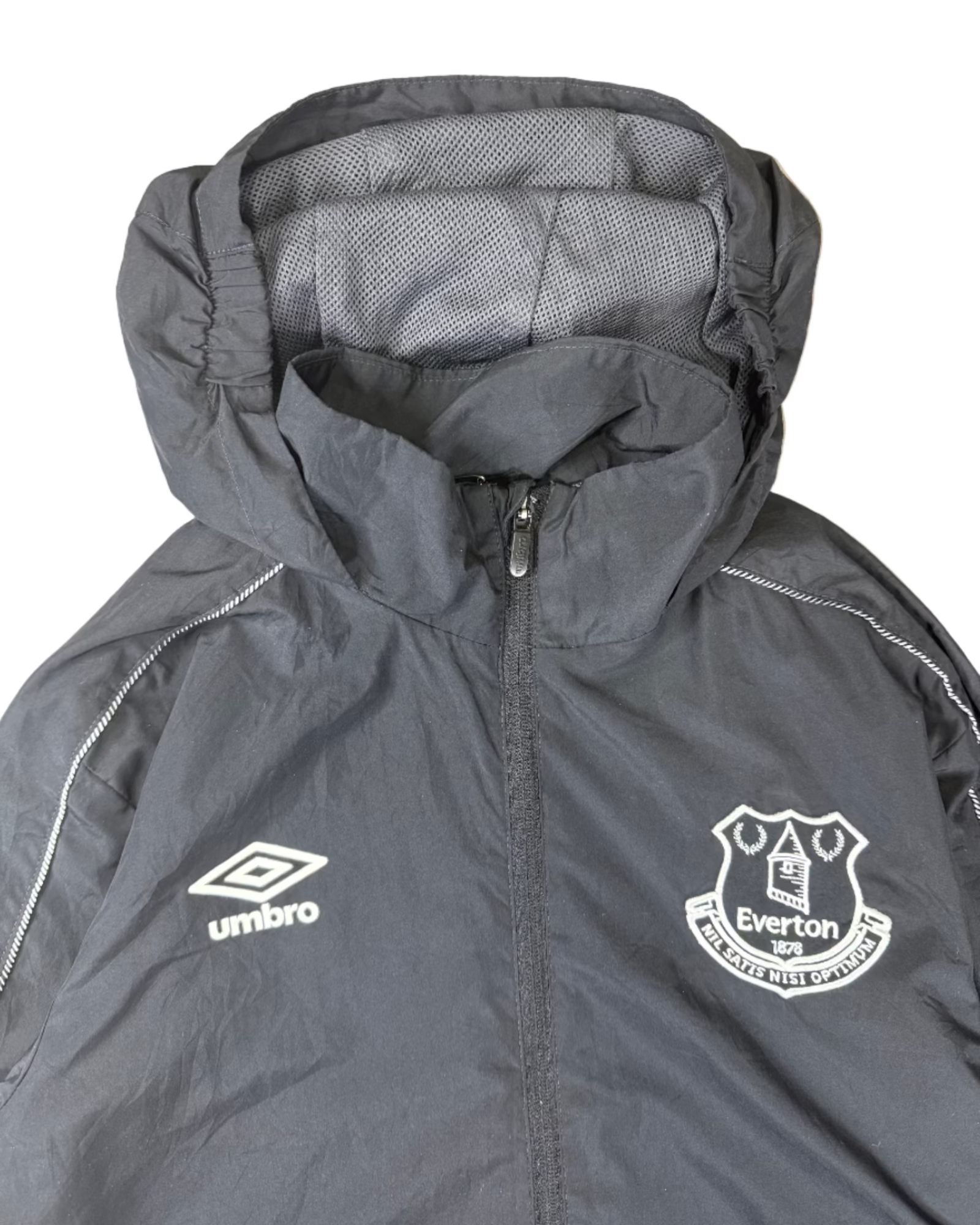 Vintage Everton track jacket – detail view, size S