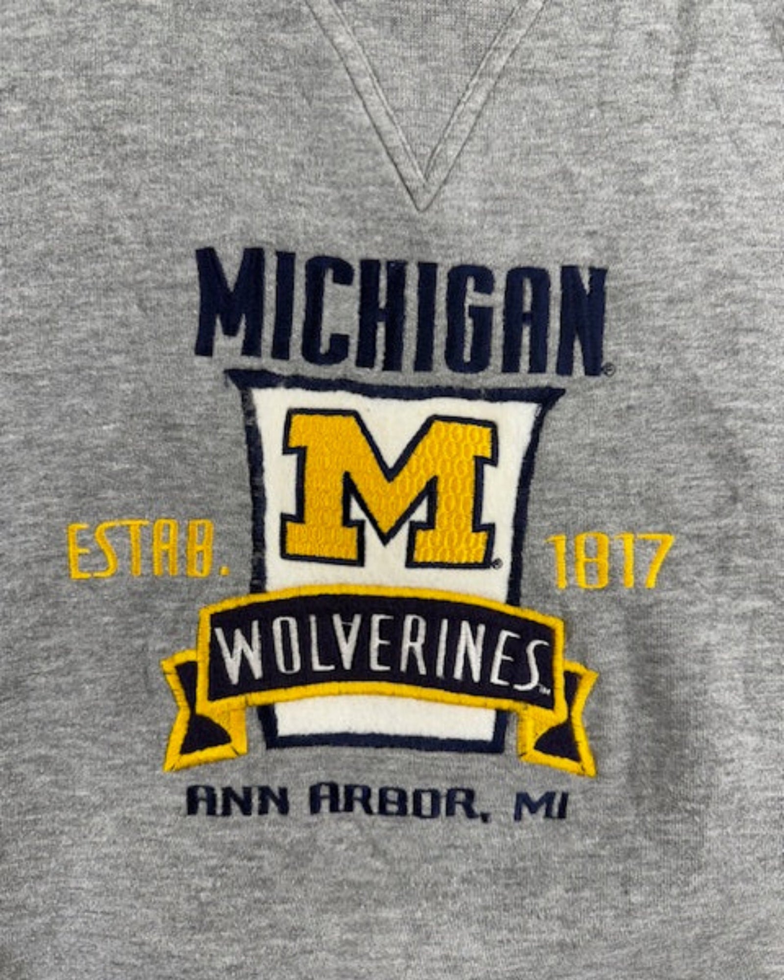 MICHIGAN WOLVERINES SWEATSHIRT
